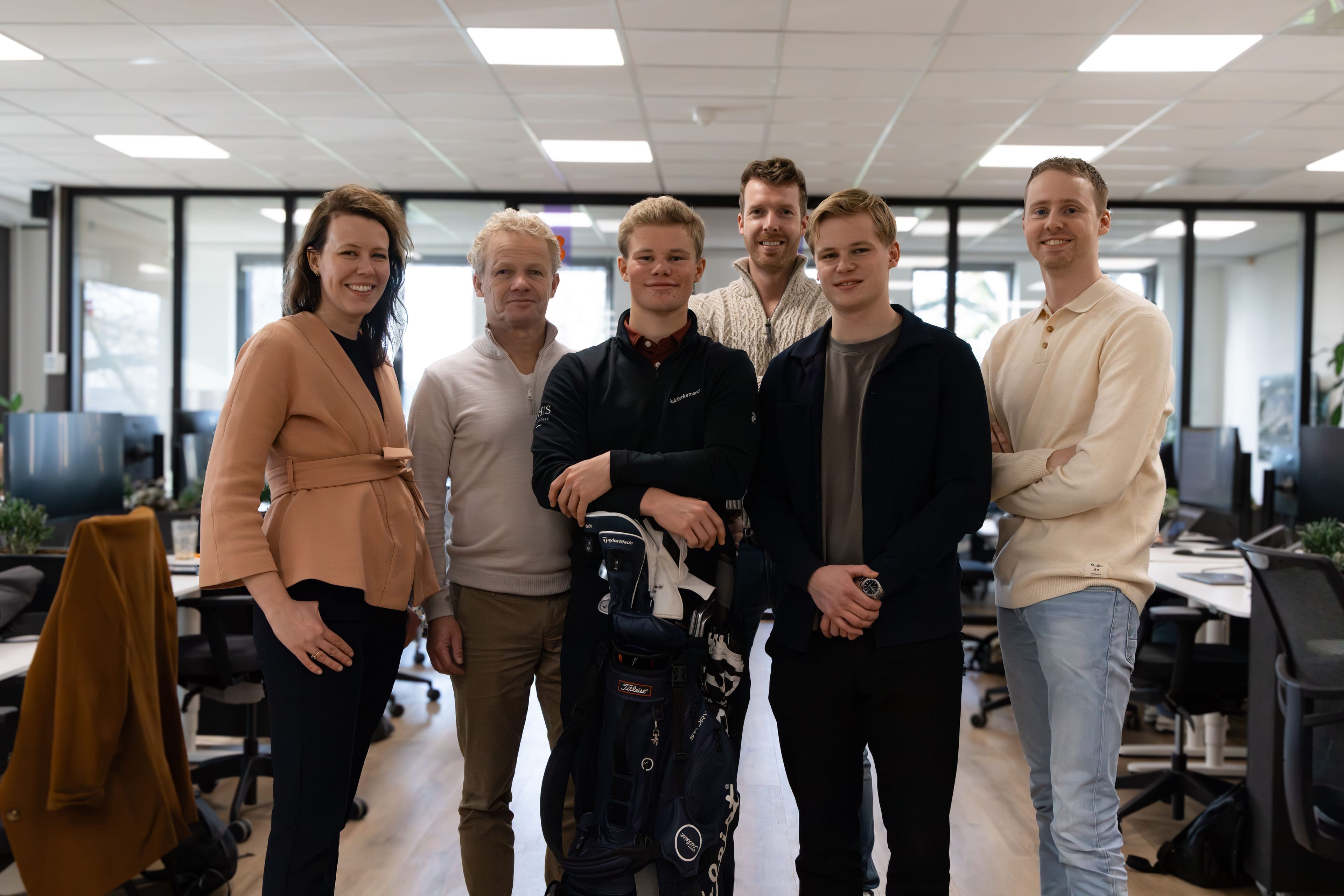 LeadLogic sponsort golftalent Scott Woltering afbeelding